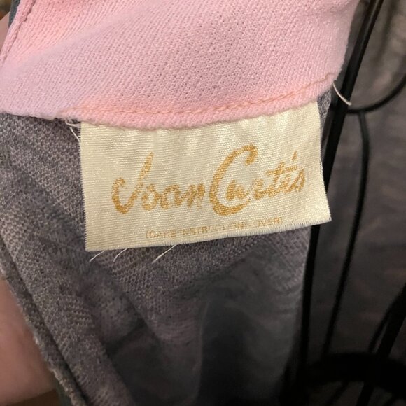 Vintage Grey, Pink, and White MOD Dress - Picture 5 of 5